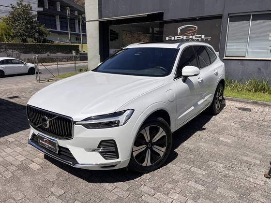 VOLVO XC60 2.0 T8 RECHARGE PLUS AWD GEARTRONIC VOLVO XC60 2.0 T8 RECHARGE PLUS AWD GEARTRONIC
